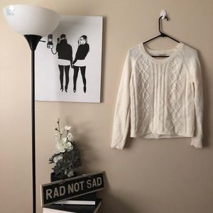 🌸Boutique Brand Creamy White Cable knit sweater